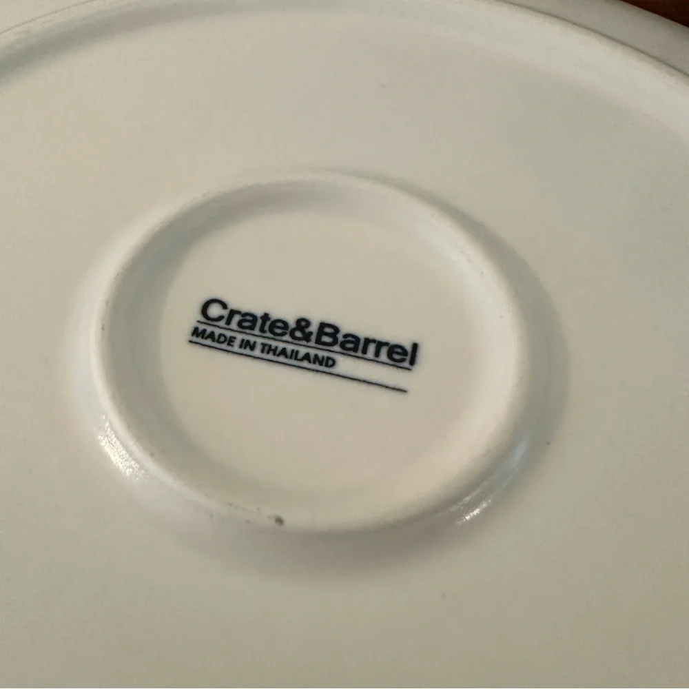 3 Crate & Barrel CBL175 Orange Center White Border 8 1/4